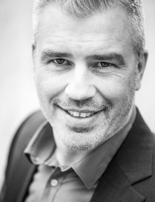 Mannelijk model met grijs haar allard