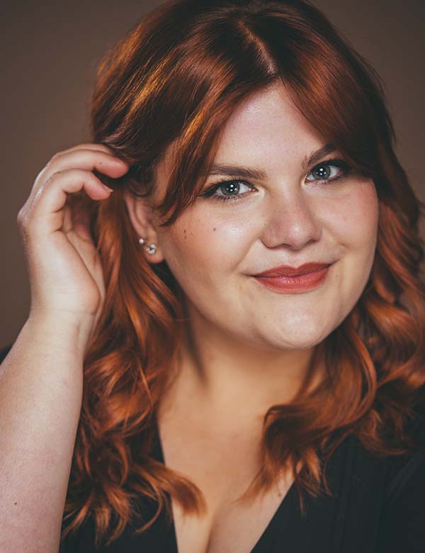 Model Vrouwelijk model met rood haar annelieke