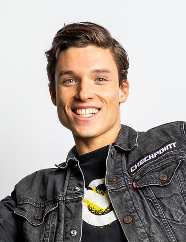 Mannelijk model en acteur sem pe