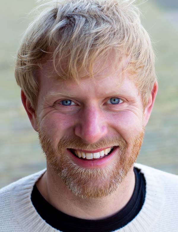 Mannelijk model met blond haar willem