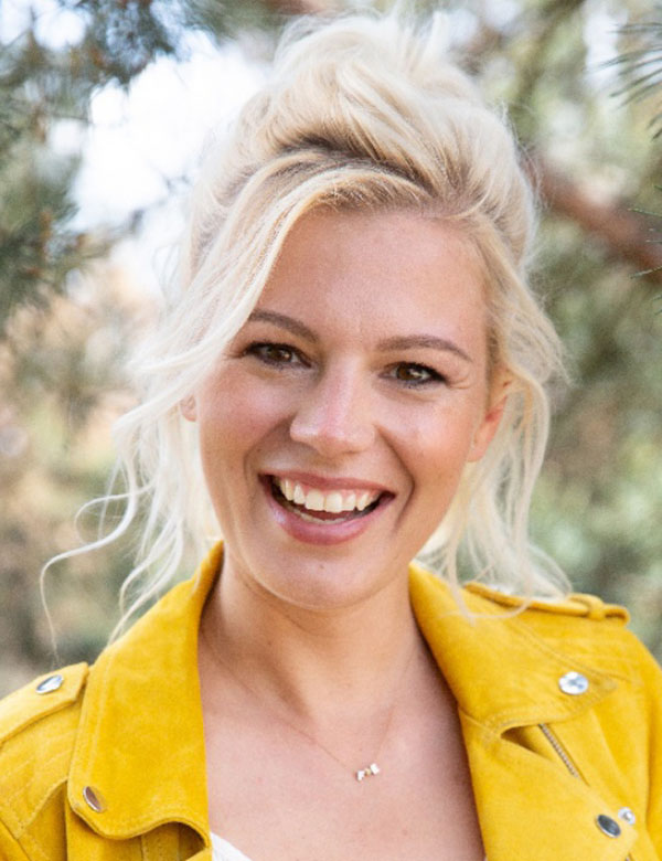 Vrouwelijk model bouktje