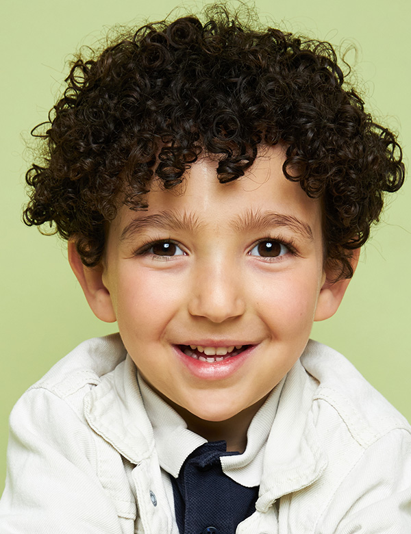 Kindermodel bruin haar adam k.