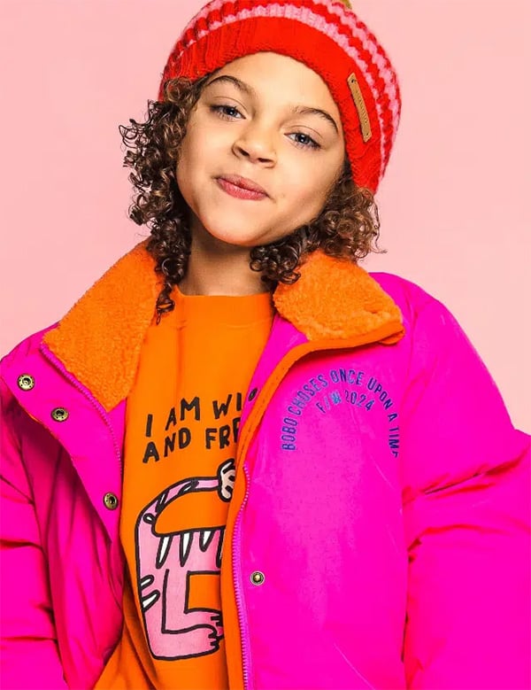 Kindermodel met donkerblond haar Aliya S.