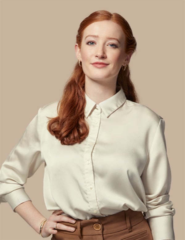Vrouwelijk model met rood haar Amber L.