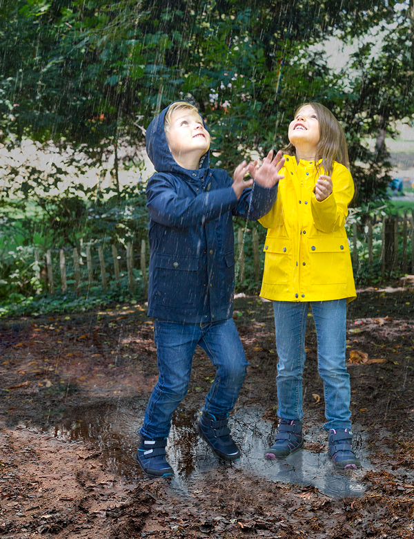 Kindermodel met blond haar Amelie