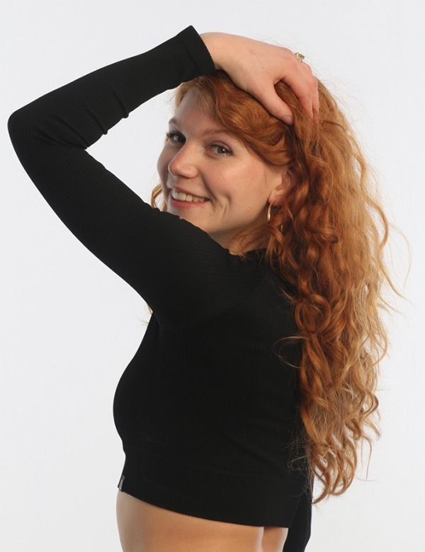 Vrouwelijk model met rood haar Angela W.