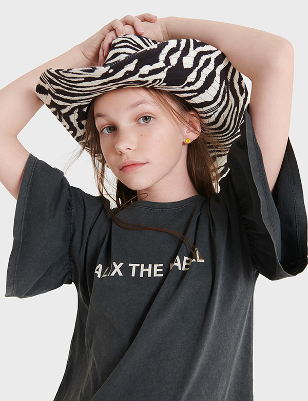 Kindermodel bruin haar Anna-Lisa