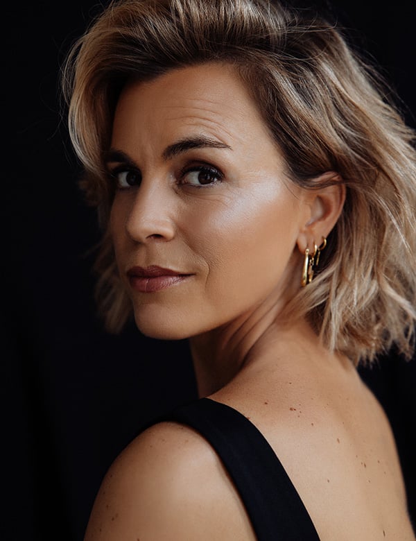 Vrouwelijk model met blond haar