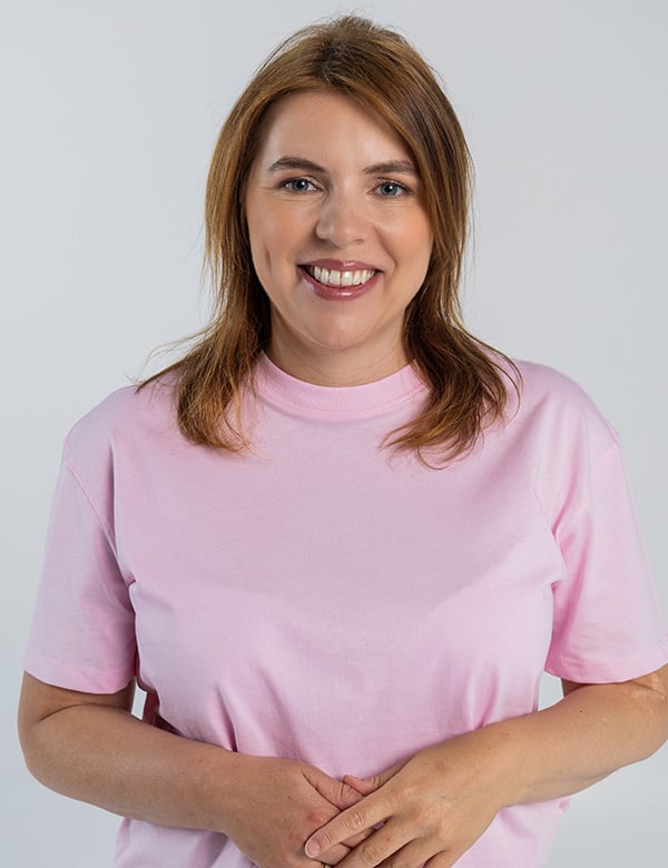 Vrouwelijk model met halflang haar Annelies