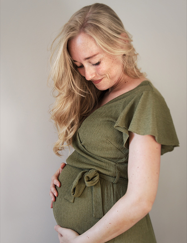 Vrouwelijk model met blond haar Annemarijn.