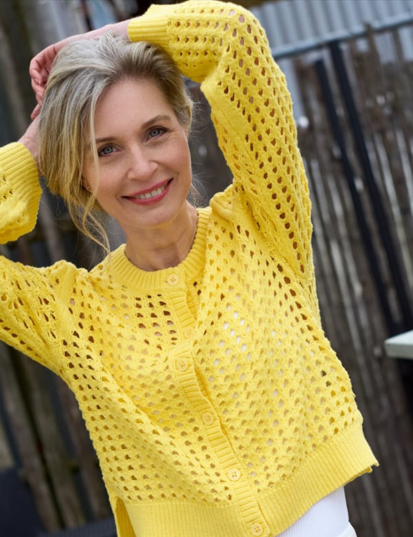 Vrouwelijk model met blond haar Annet G.