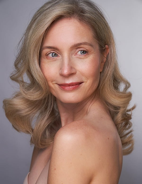 Vrouwelijk model met blond haar Annet G.
