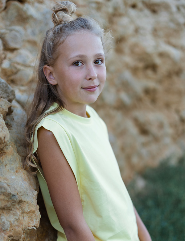 Kindermodel meisje lang blond haar Aubrey