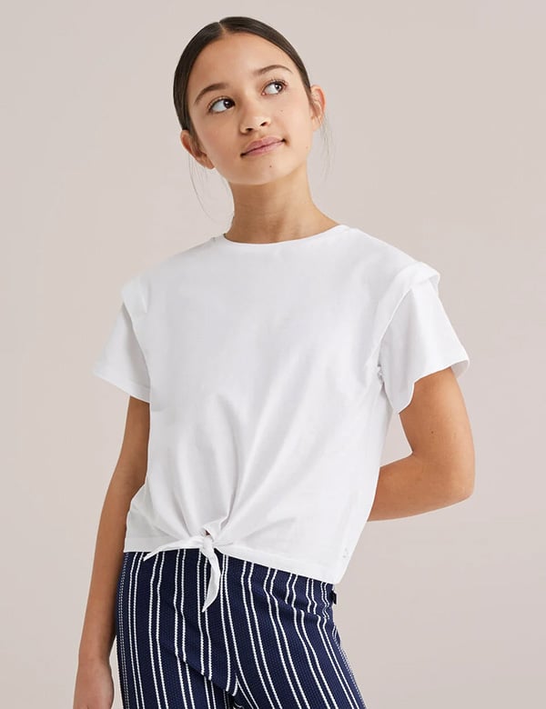 Kindermodel met bruin haar Avalon