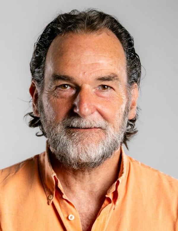 Mannelijk model en acteur bart le.
