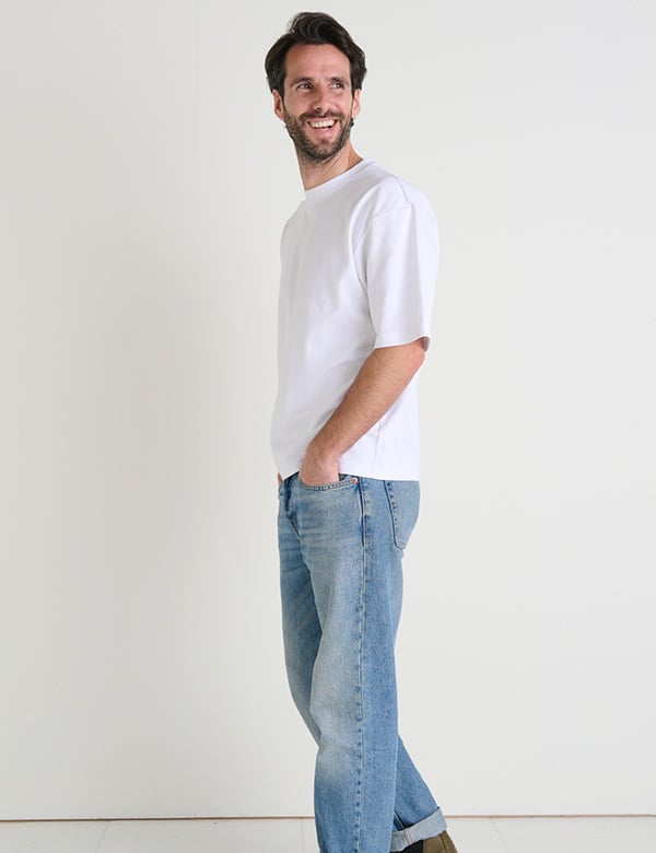 Mannelijk model met donker haar Bas Z.