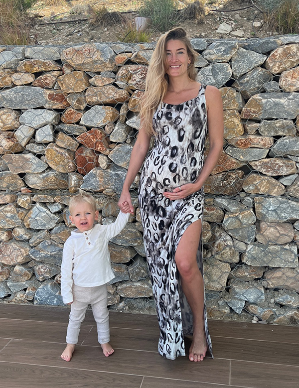 Vrouwelijk model met blond haar Beau B.