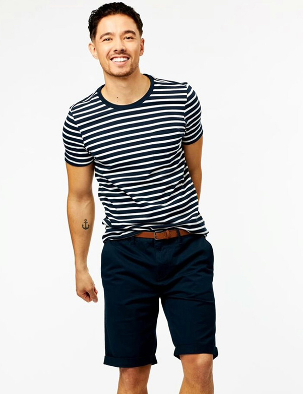 Aziatisch model met kort zwart haar Beau