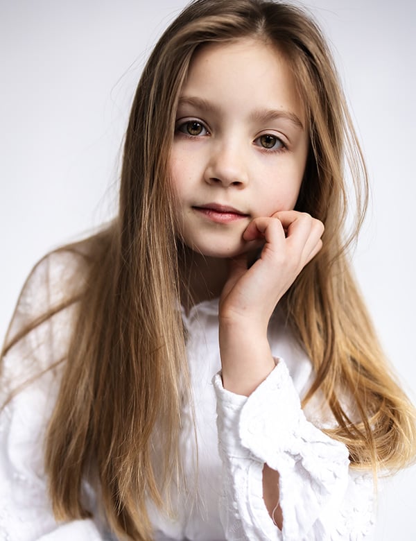 kindermodel met blond haar Bo E.