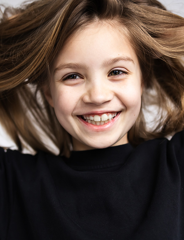 kindermodel met blond haar Bo E.