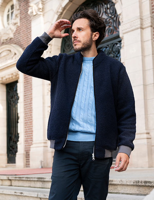 Mannelijk model met bruin haar Boris