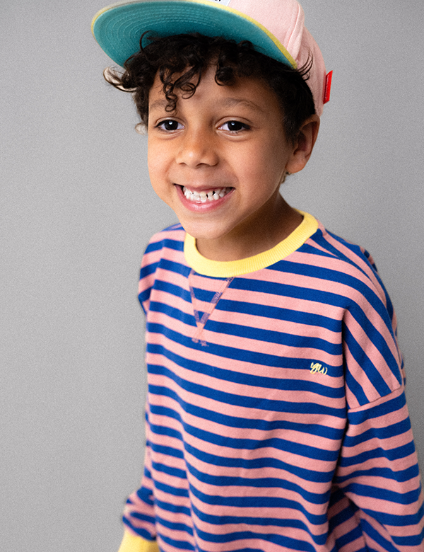 Kindermodel met zwart haar Brixx.