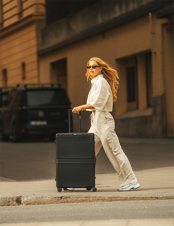 Vrouwelijk model met lang rossig haar Carmen