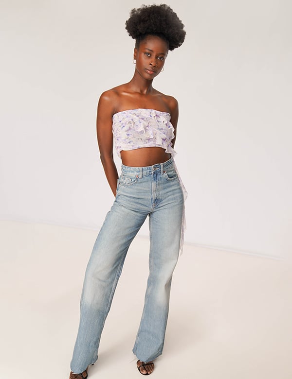 Vrouwelijk model met zwart haar Carolina O.