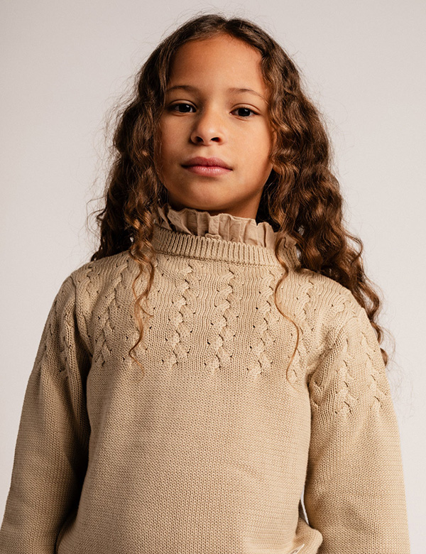 kindermodel met donkere krullen Cataleya N.