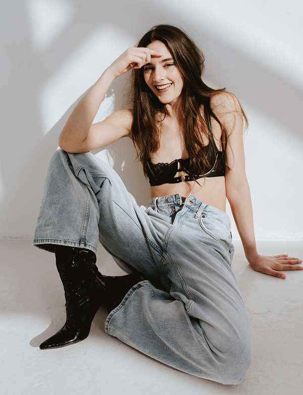 vrouwelijk model met donker haar Cheyenne