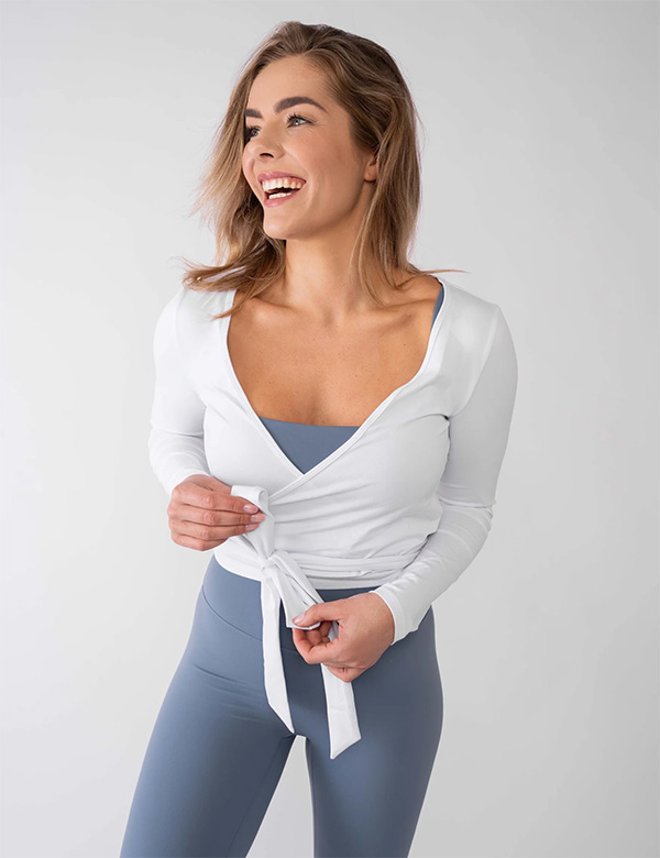 Vrouwelijk model met blond haar Chiara K.