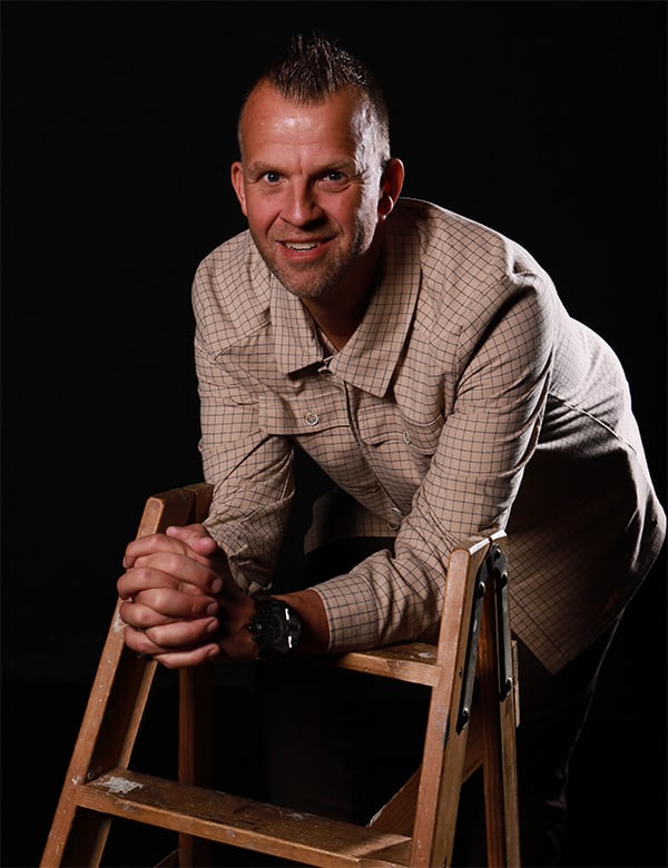 Mannelijk model met blond-grijs haar Chiel