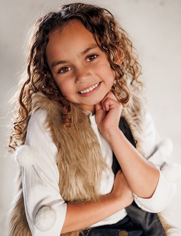 Kindermodel krullend haar Chloe