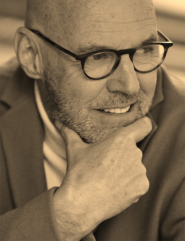 Mannelijk model met bruin-groene ogen Chris R.