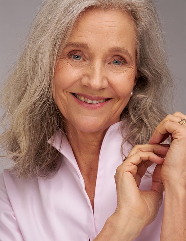 Seniorenmodel met grijs haar Daniëlle H.