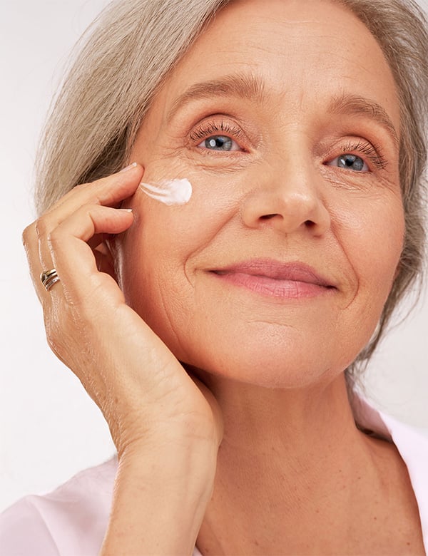 Seniorenmodel met grijs haar Daniëlle H.