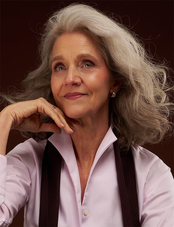 Seniorenmodel met grijs haar Daniëlle H.