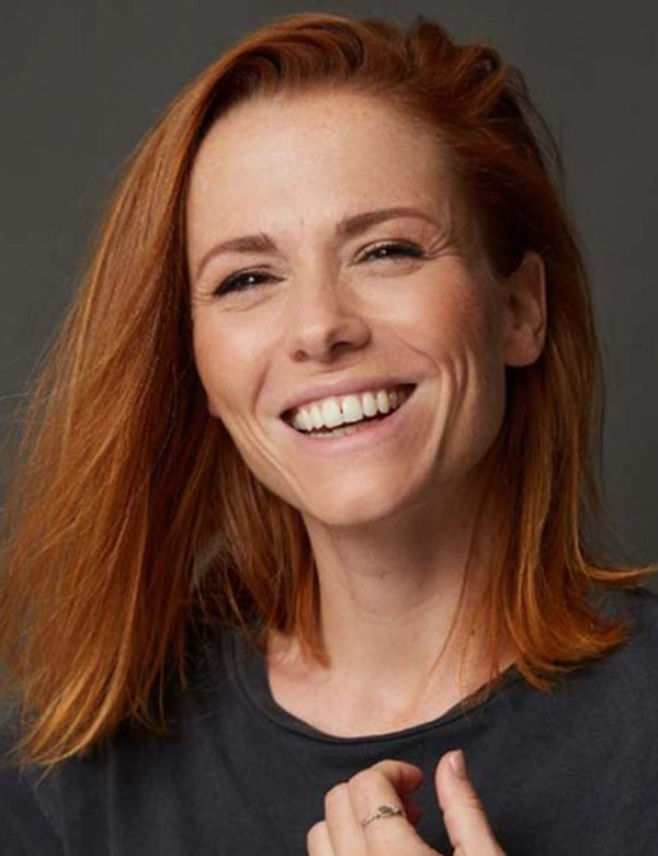 Model Vrouwelijk model met rood haar danique
