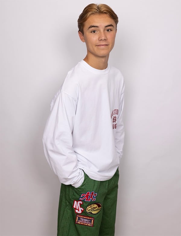 Tiener model met blond haar Danny J.