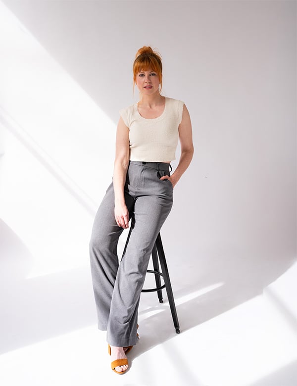 Vrouwelijk model met rood haar Daphne L.