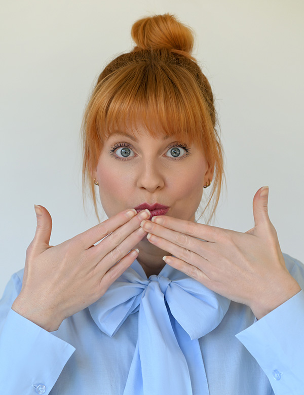 Vrouwelijk model met rood haar Daphne L.