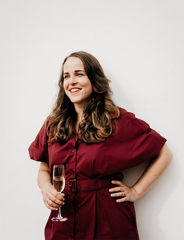 Vrouwelijk model met bruin haar Denise