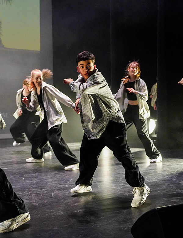 kindermodel met donker haar Dexter