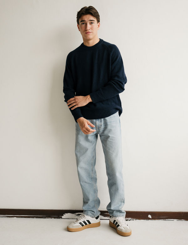 Mannelijk model met bruin haar Dirk U.