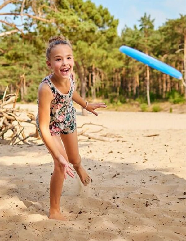 Kindermodel meisje halflang blond/bruin haar Edie