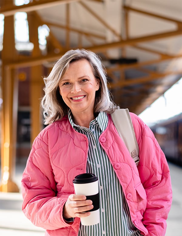 Vrouwelijk model met grijs haar Elian