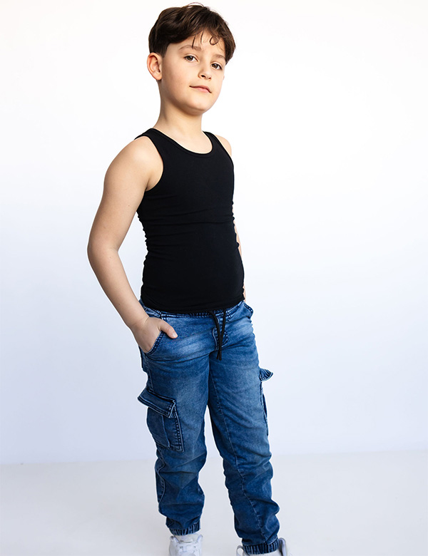 Kindermodel met lichtbruin haar Eliano
