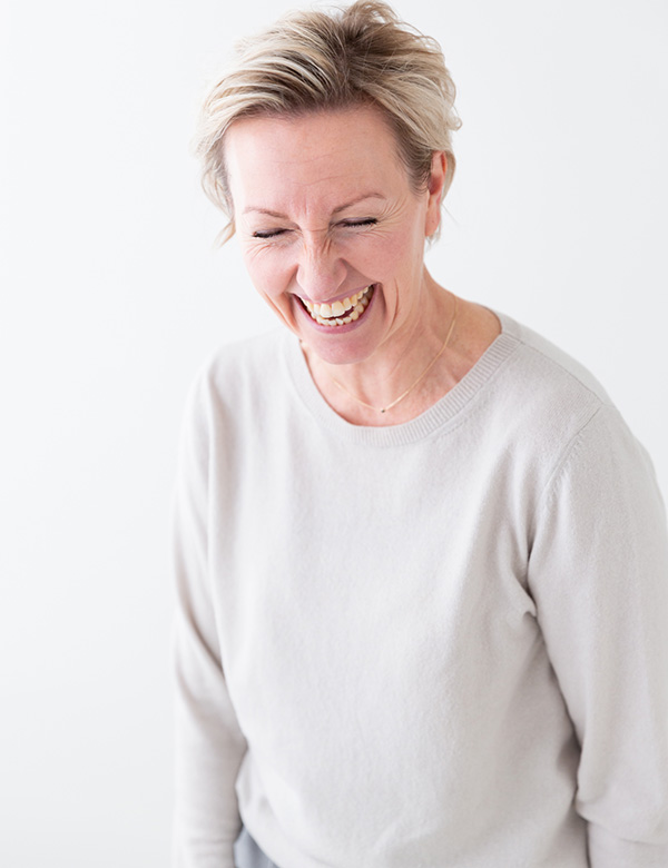 Vrouwelijk model met blond haar Ellen