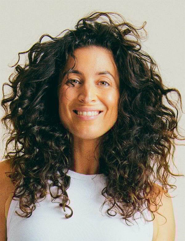 Vrouwelijk model en danser esra