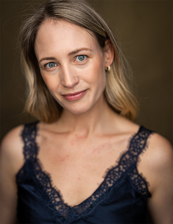 Vrouwelijk model met blond haar Esther W.